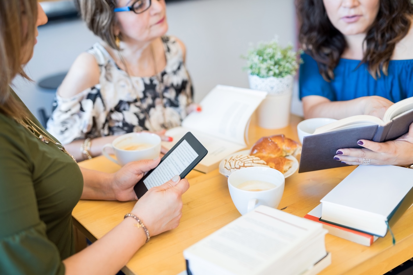 Pitch Fest 2025: Connecting Writers with Top Literary Agents