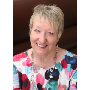  Lis McDermott Is Offering A Writing Mentorship In Page Turner Awards 2022 Prizes