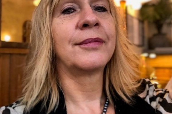 Sina Bowyer is judging Page Turner Awards Screenplay Award Sina Bowyer is judging Page Turner Awards Screenplay Award