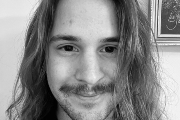 Phill Brewer is a script editor, judging the 2022 PageTurner Screenplay Award Phill Brewer is a script editor, judging the 2022 PageTurner Screenplay Award