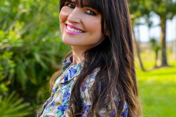 HeyitsCarlyRae will be judging the 2025 Page Turner Book Awards HeyitsCarlyRae will be judging the 2025 Page Turner Book Awards