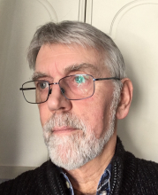 Profile picture for user Michael Mitton