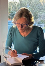 Profile picture for user VanessaEdwards1956