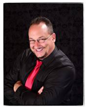 Profile picture for user Douglas Wilkinson